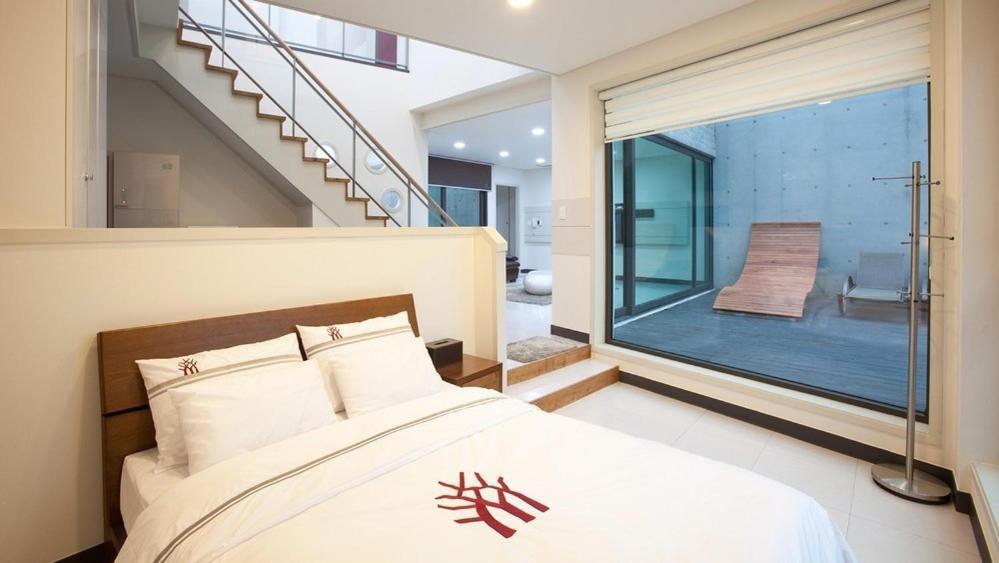 Bao House Pool Villa ยังพย็อง ภายนอก รูปภาพ